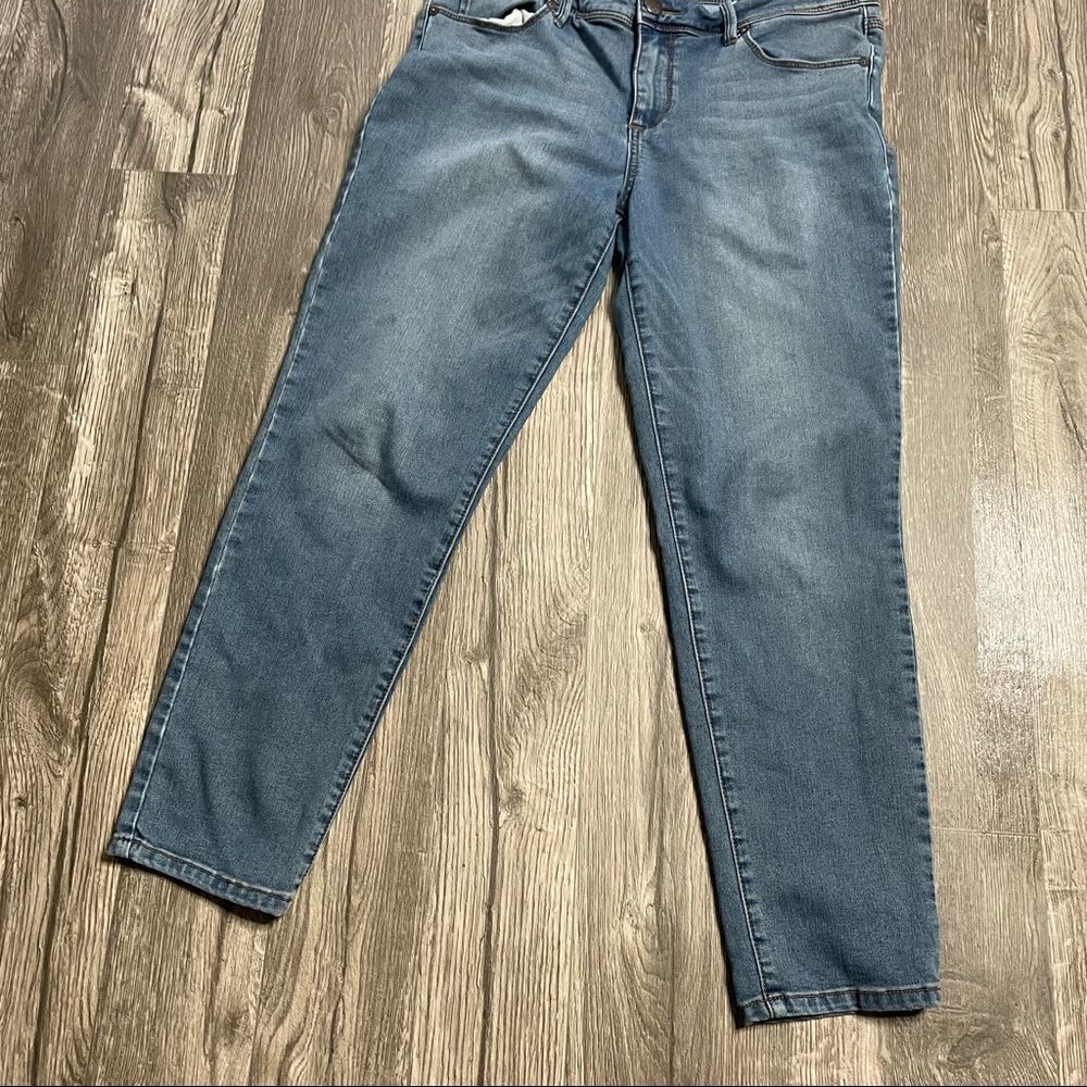 Revolve Free People Medium Wash Skinny Jeans - Picture 3 of 9